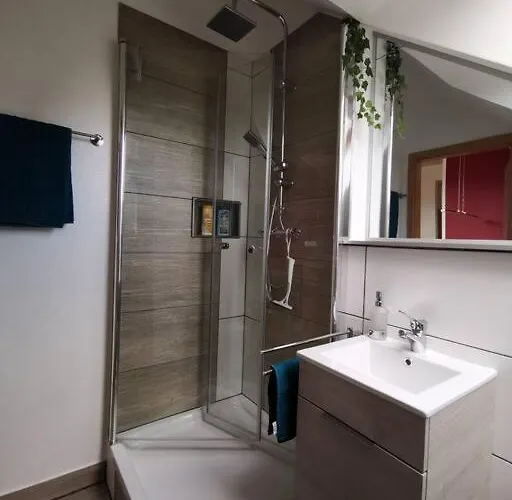 Und Auf Dem Pferdehof Apartment