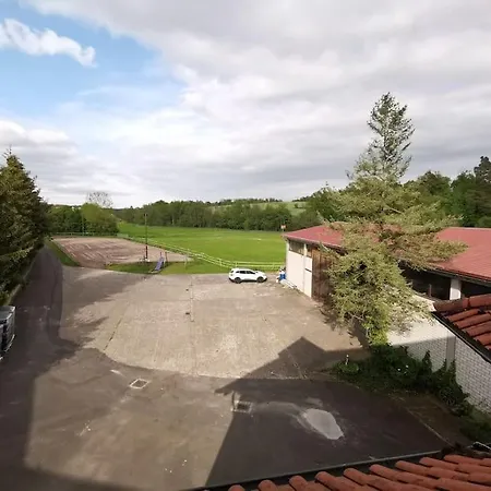 Apartamento Und Auf Dem Pferdehof *